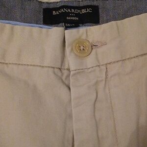 Banana Republic Men's Khaki Chinos Size 36x34